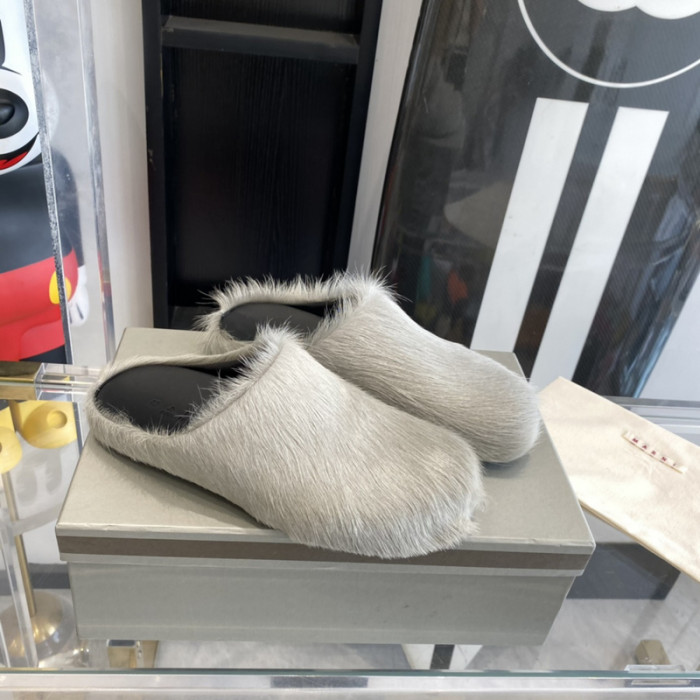 Marni Fur slides