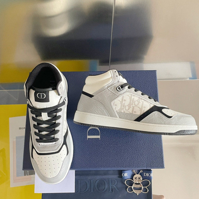 D10R B27 Sneaker