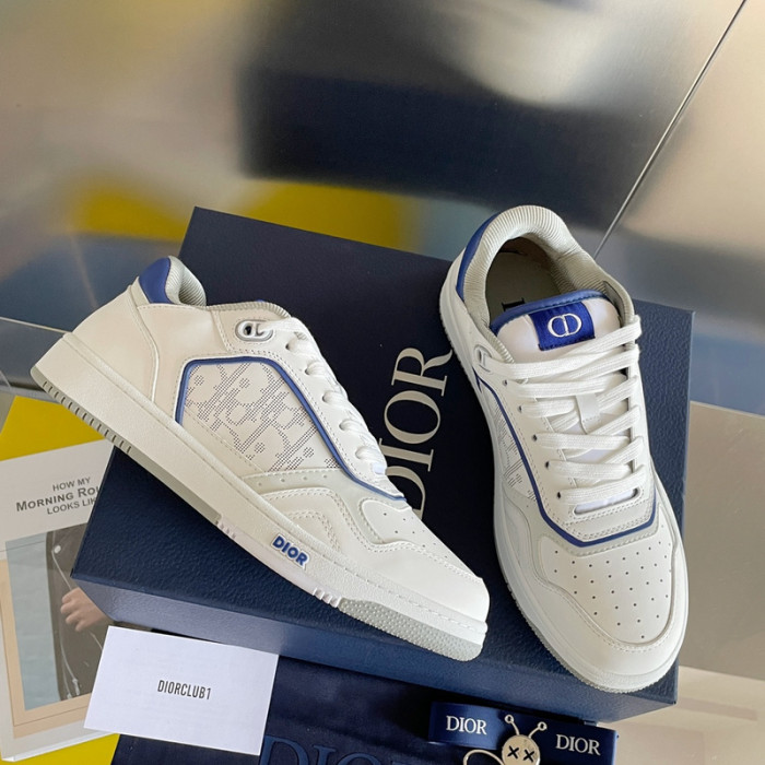 D10R B27 Sneaker