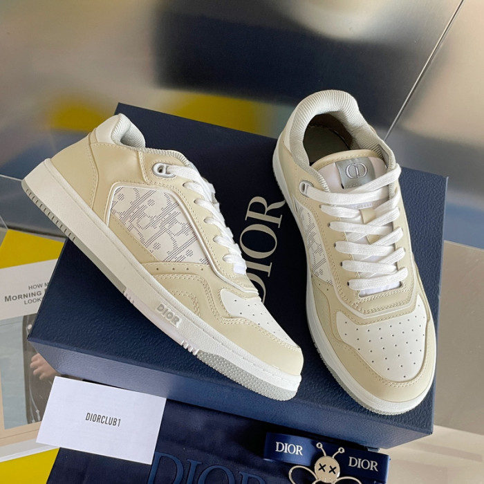 D10R B27 Sneaker
