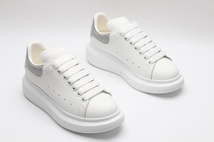 MQ Sneakers