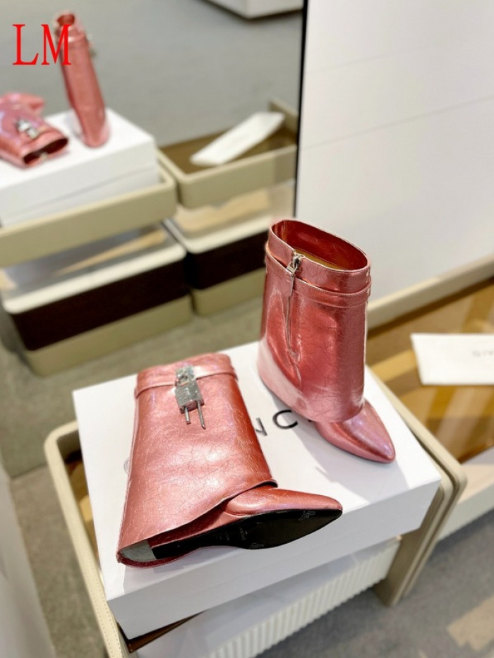 G1VENCHY BOOTS
