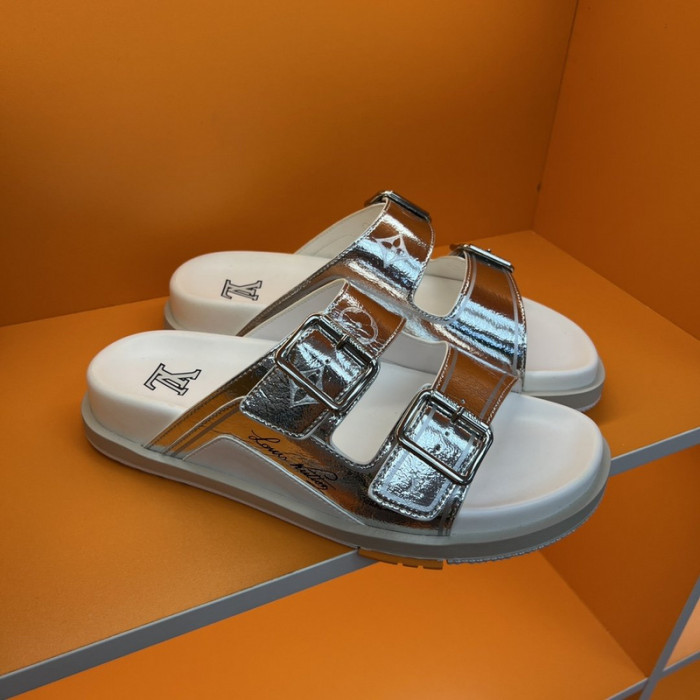 Lou1su1tt slides