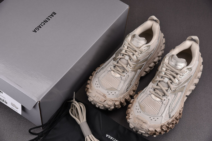 BLCG DEFENDER RUBBER PLATFORM SNEAKERS 685613 W2RAF 9700