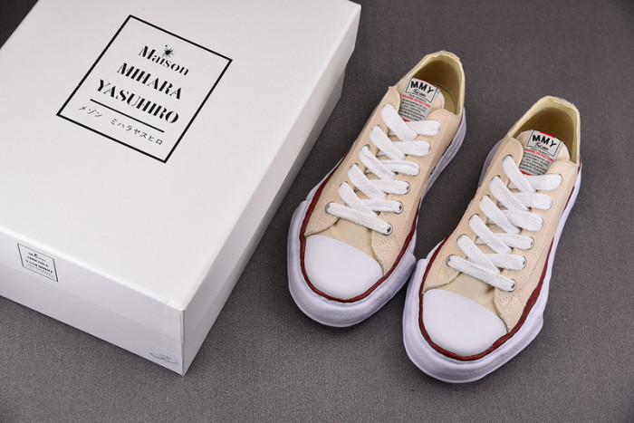 MAISON MIHARA YASUHIRO SNEAKER