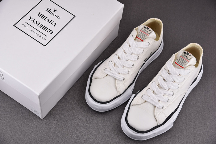 MAISON MIHARA YASUHIRO SNEAKER