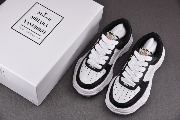 MAISON MIHARA YASUHIRO SNEAKER