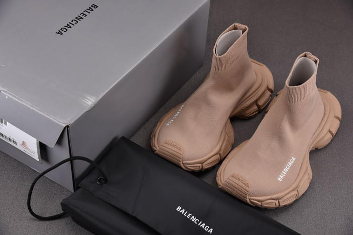 BLCG Speed Sneaker 758483 W2DG1 2910