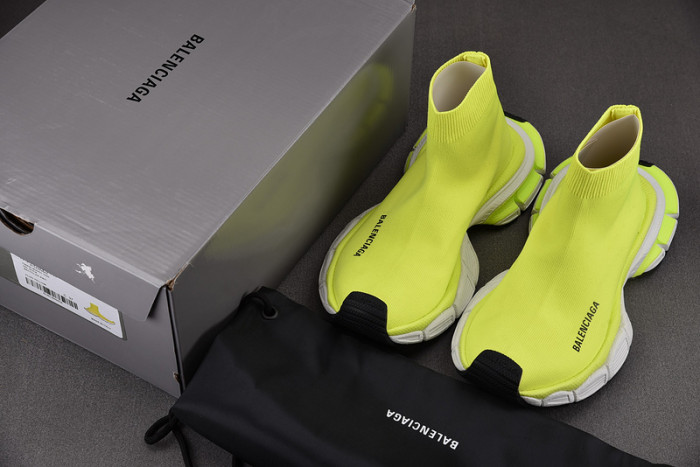 BLCG Speed Sneaker 758481 W2DG1 7090