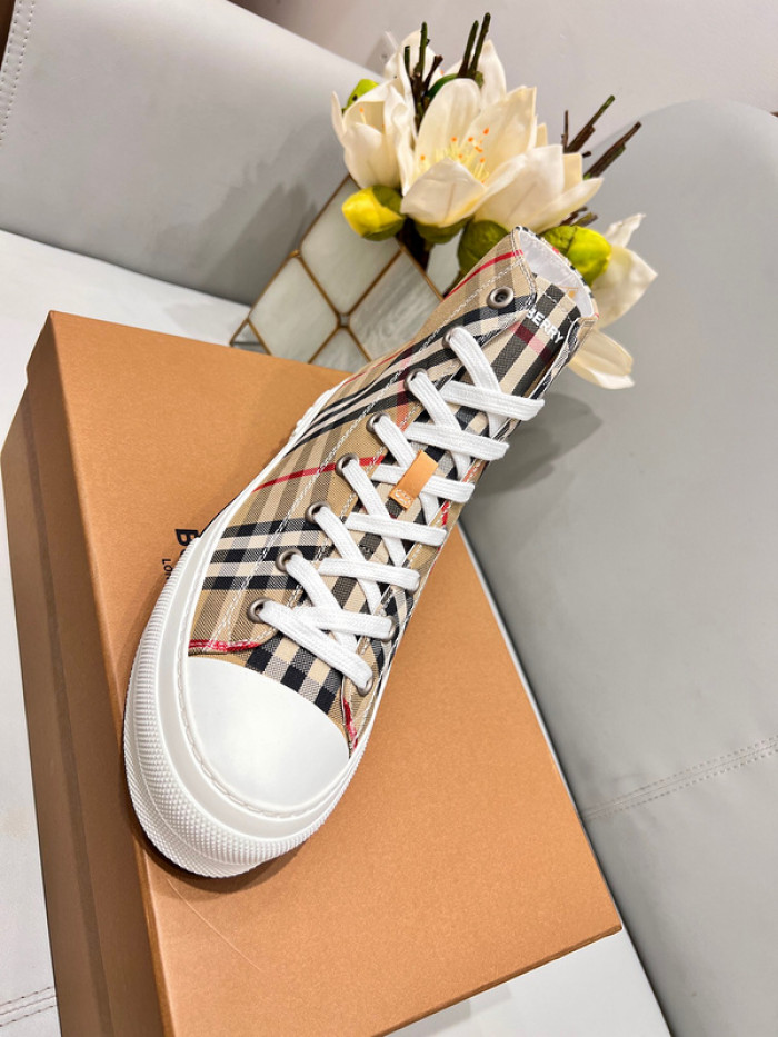 BUR SNEAKER