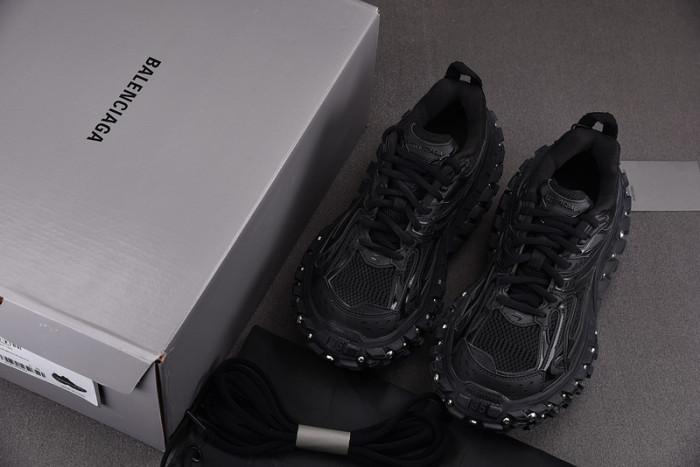 BLCG DEFENDER RUBBER PLATFORM SNEAKERS 685613 W2RA6 5381