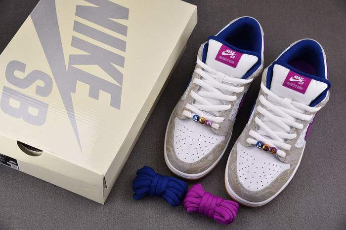 Rayssa Leal x Nike SB Dunk Low FZ5251-001