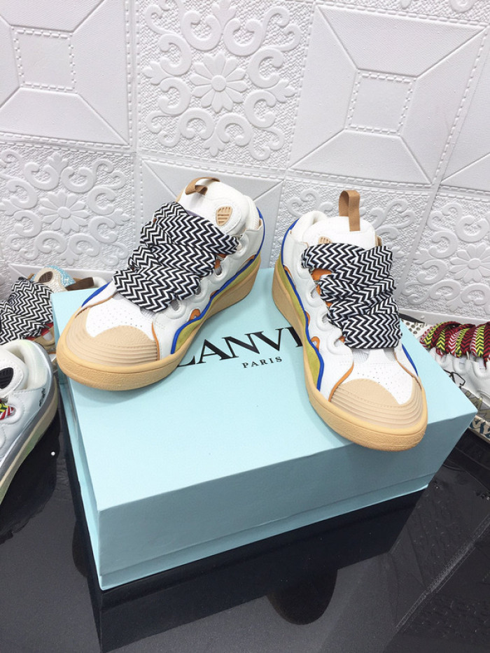 LANEVN Sneakers