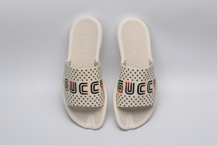 Gu66 SLIPPERS