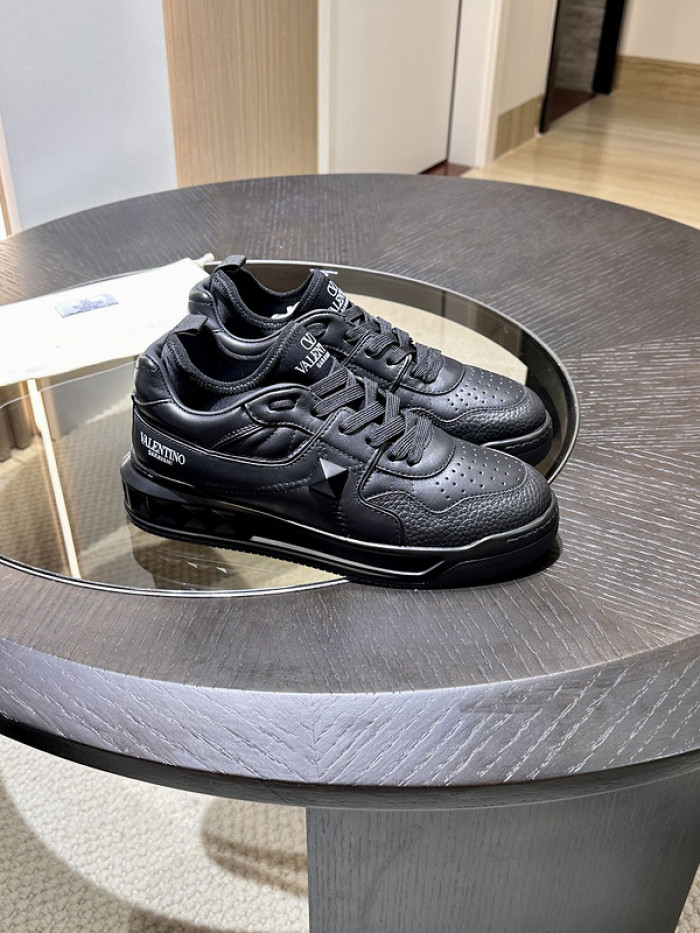 Valnetin0 One Stud Low-Top