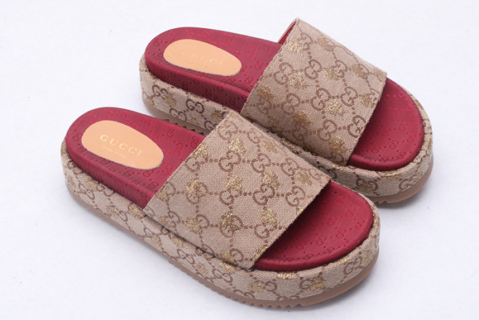 Gu66 SLIPPERS