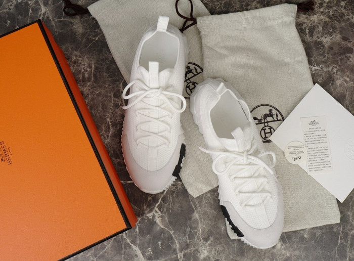 H**me5 Sneaker