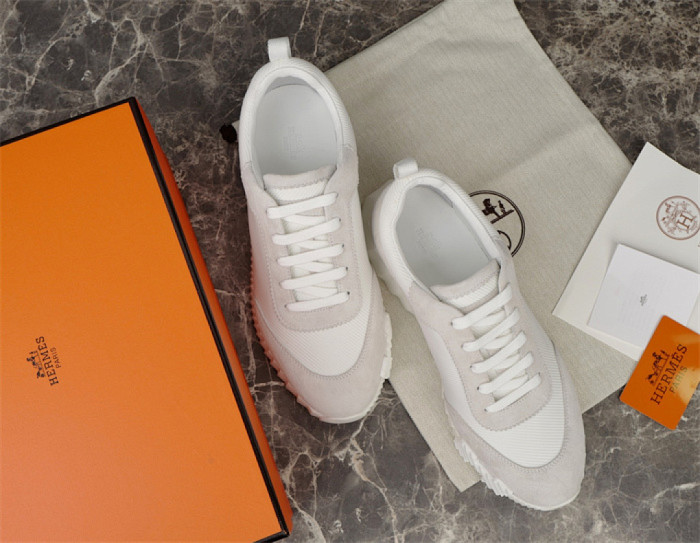 H**me5 Sneaker