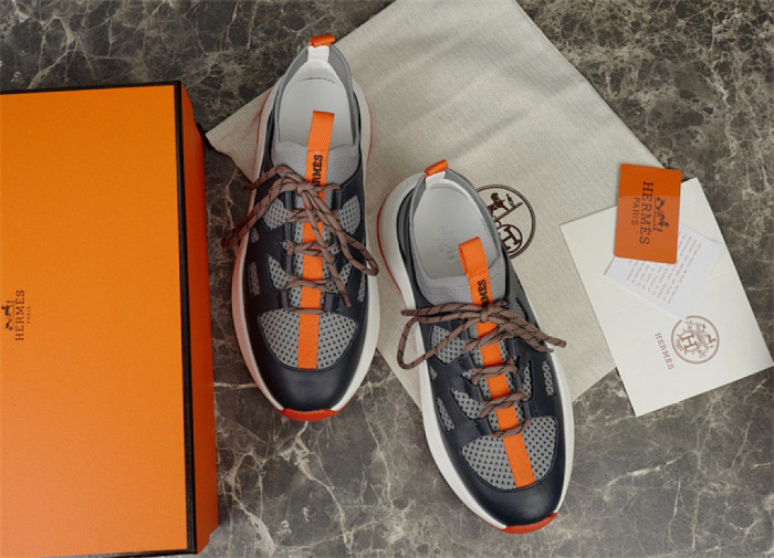 H**me5 Sneaker