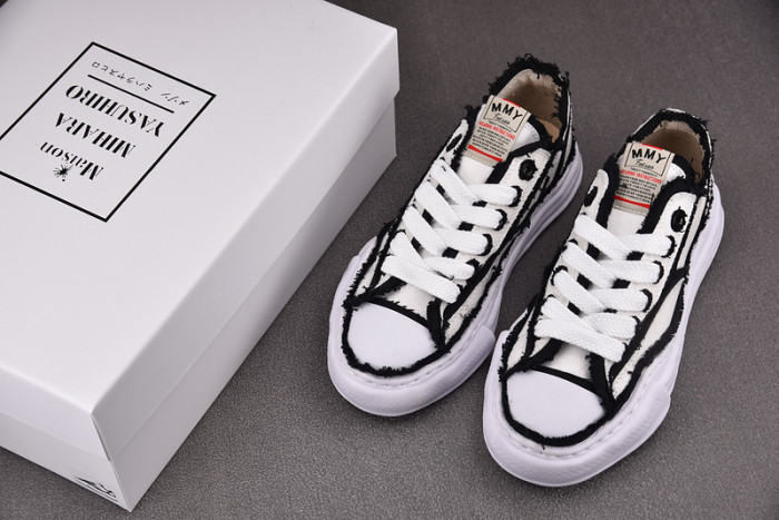 Ma1s0n MIHARA YASUHIRO SNEAKER