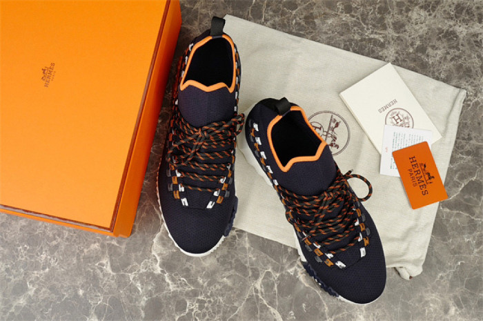 H**me5 Sneaker