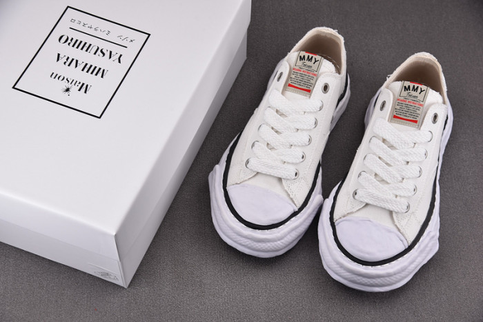Ma1s0n MIHARA YASUHIRO SNEAKER