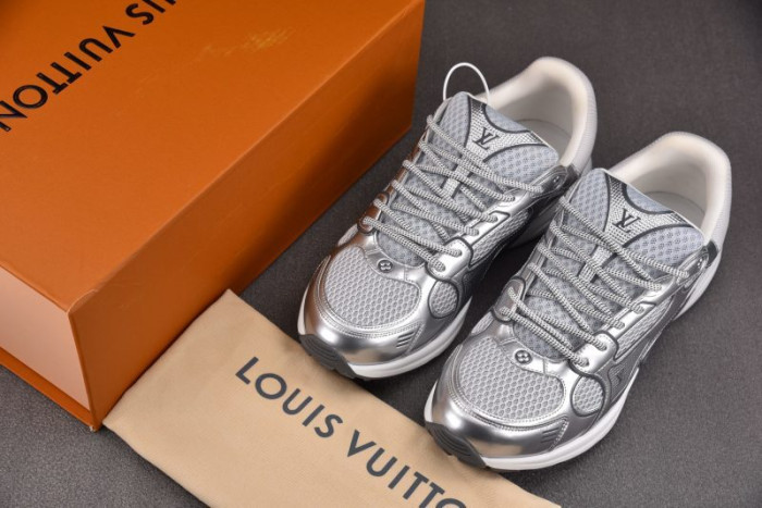 Lou1su1tt Olympia Sneaker
