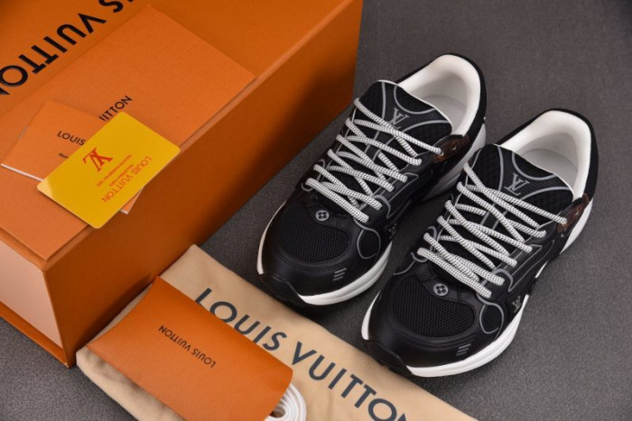 Lou1su1tt Olympia Sneaker