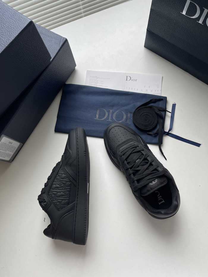 D10R B27 Sneaker