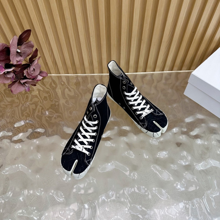 Ma1s0n Marg*e1a Tabi High Top