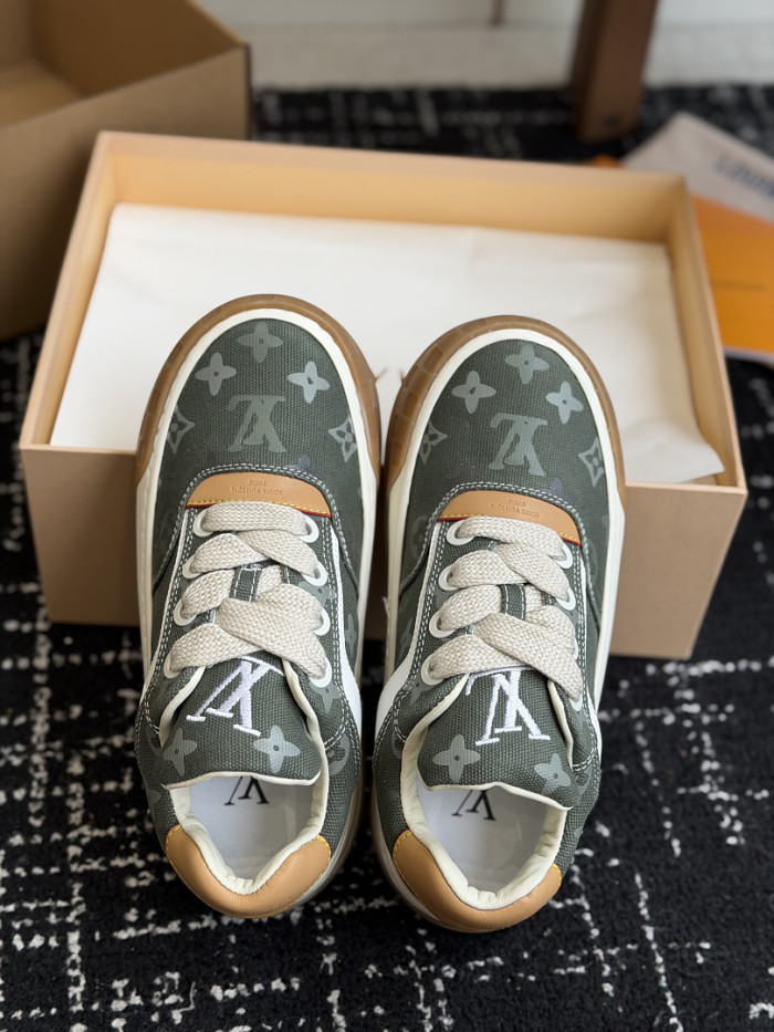 Lou1su1tt Tilted Sneaker