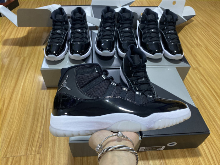 Air Jordan 11 25th Anniversary Black Silver Eyelets CT8012-011