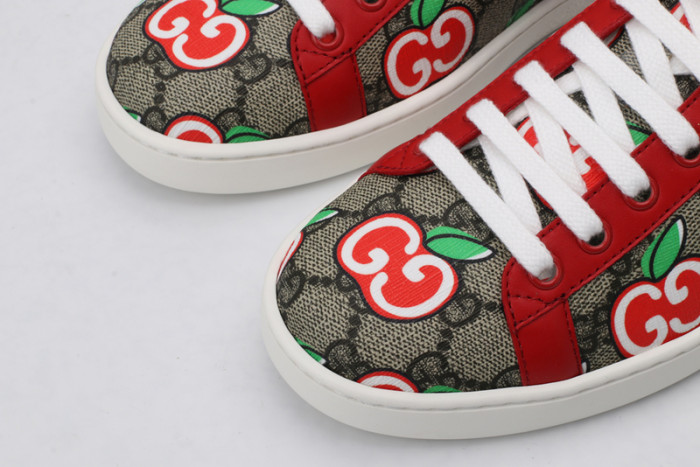 Gu66 Ace Embroidered Low-Top Sneaker