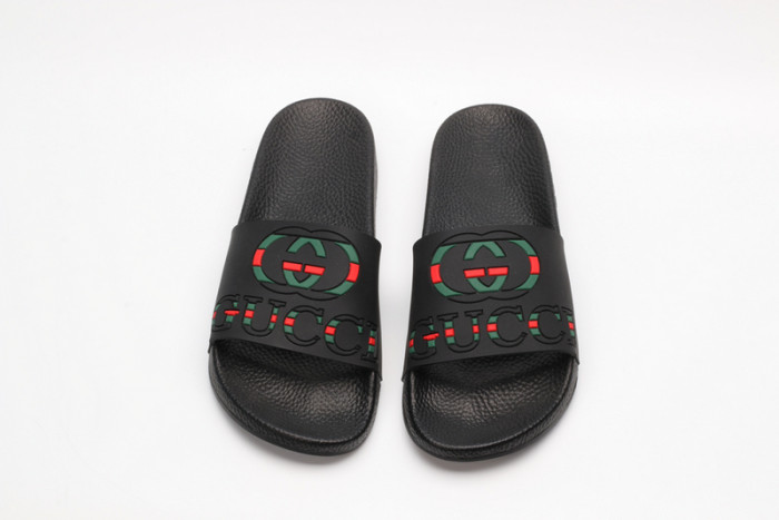 Gu66 SLIPPERS