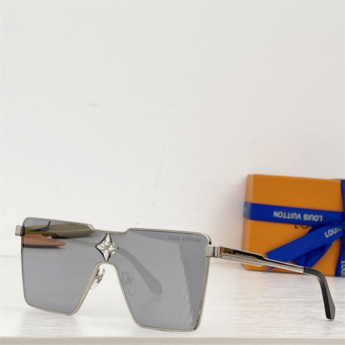 Lou1su1tt Sunglasses