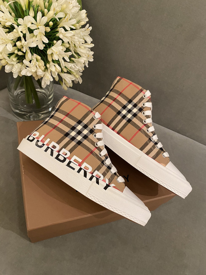 BUR SNEAKER