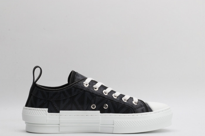 D10R B23 Sneakers Low Top