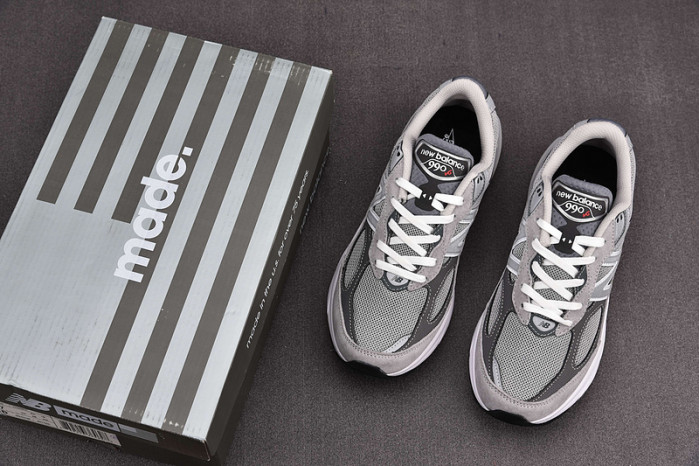 N3W BLANCE SNEAKER