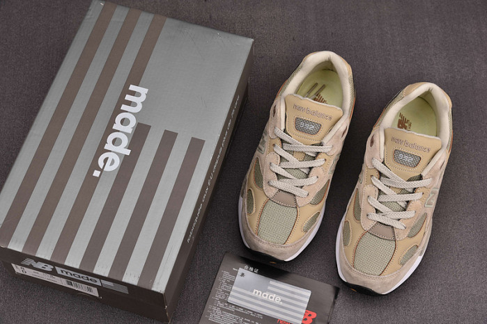 N3W BLANCE SNEAKER