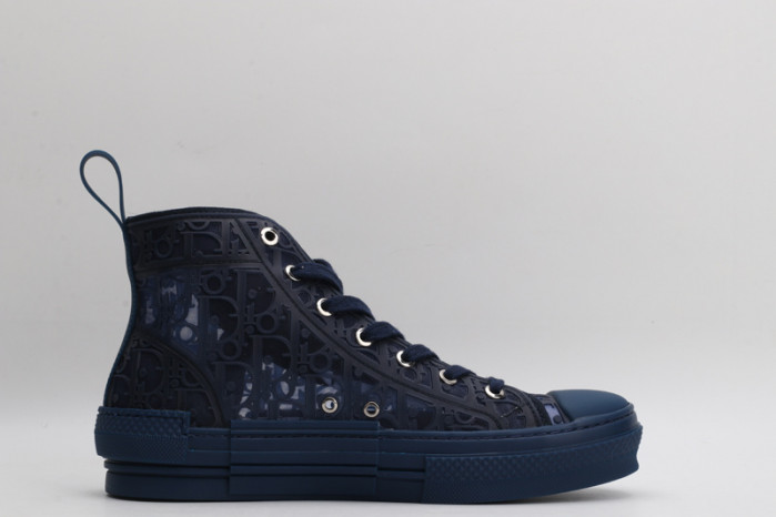 D10R B23 Oblique High Top Sneaker