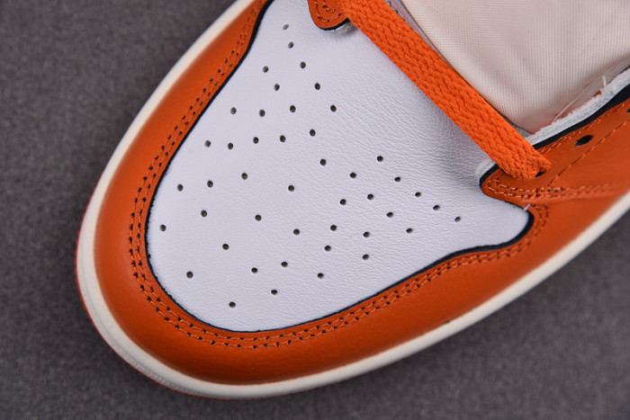 Air Jordan 1 High OG WMNS “Starfish” DO9369-101