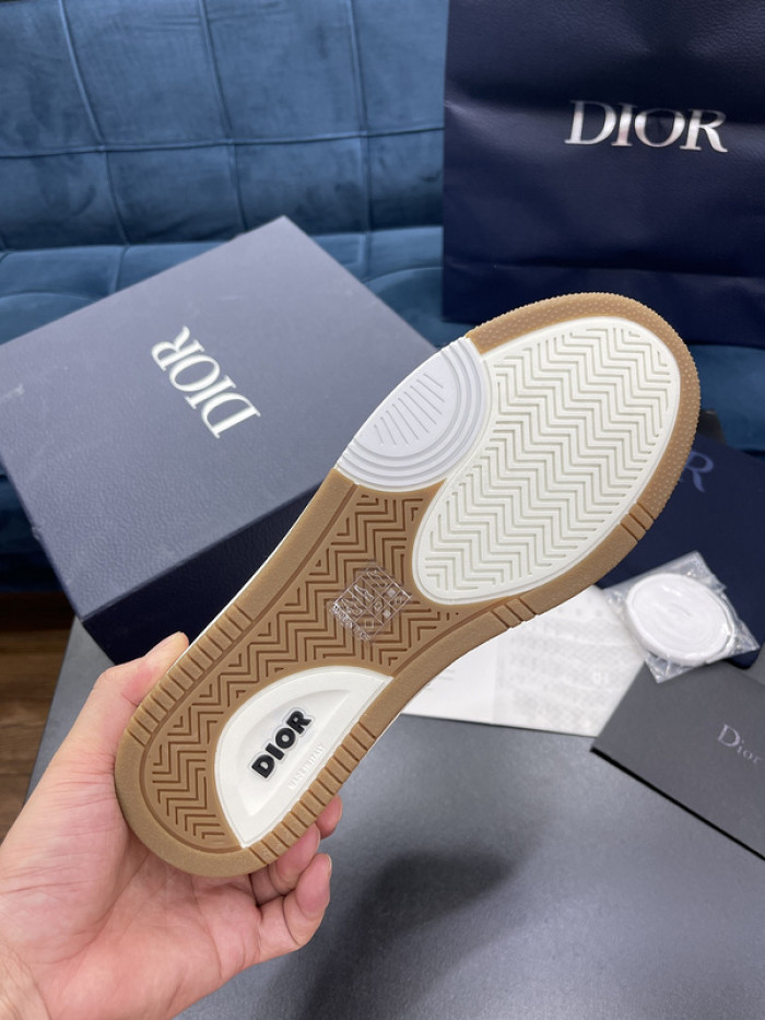 D10R B27 Sneaker