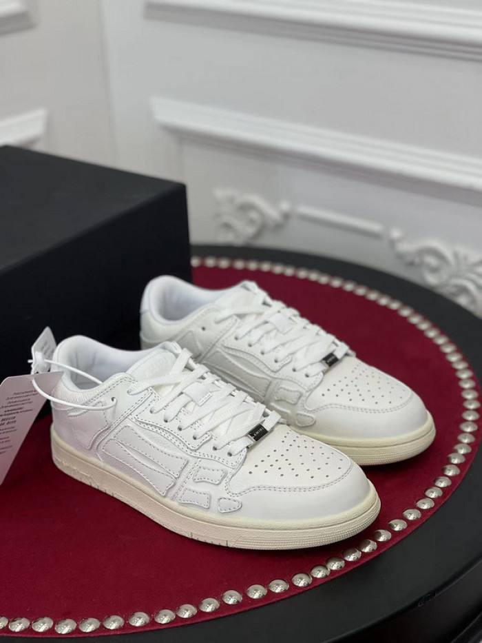 AM1R1 Skel Top Low