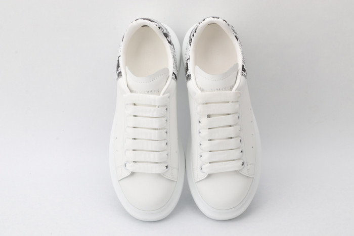 MQ Sneakers
