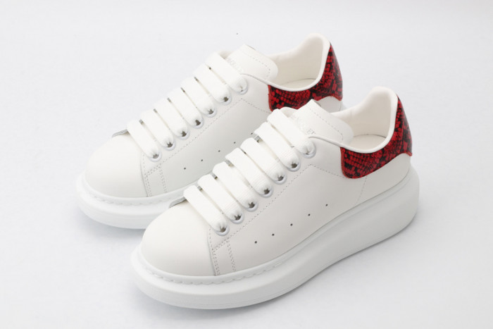 MQ Sneakers