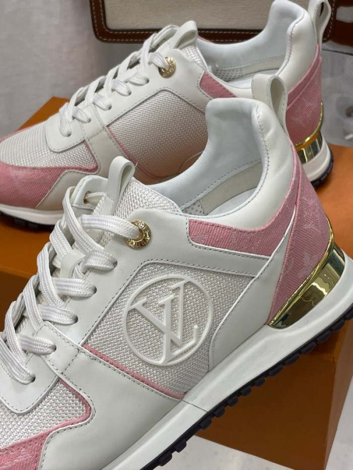 lou1su1tt Run Away Sneaker