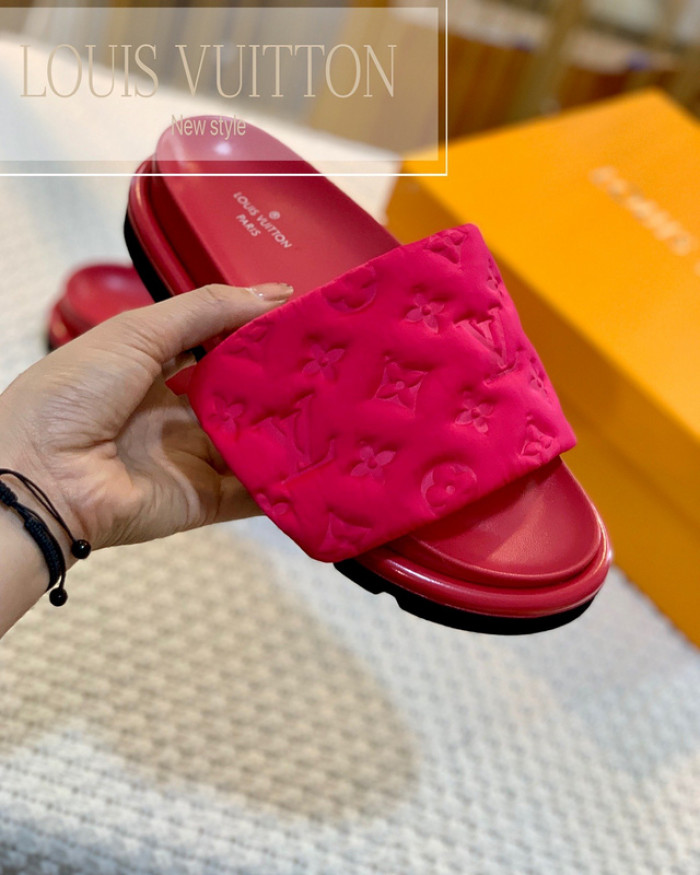 Lou1su1tt slides