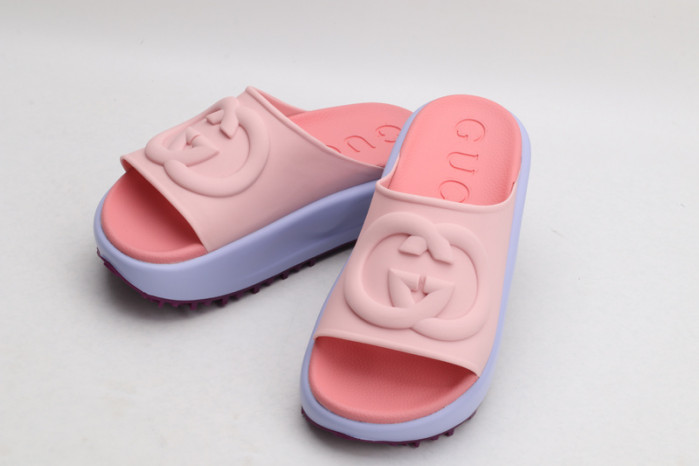Gu66 SLIPPERS