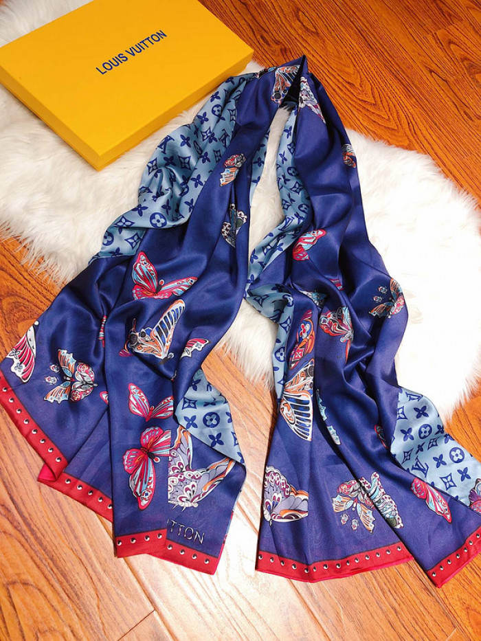 Lou1su1tt SCARF