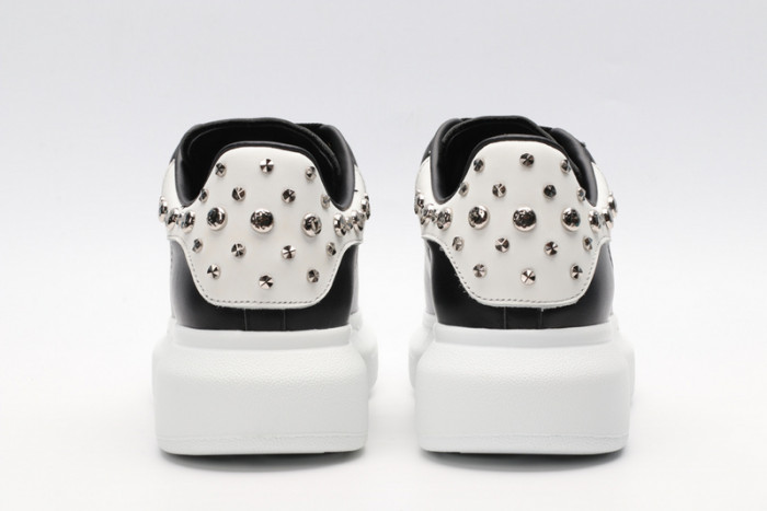 MQ Sneakers